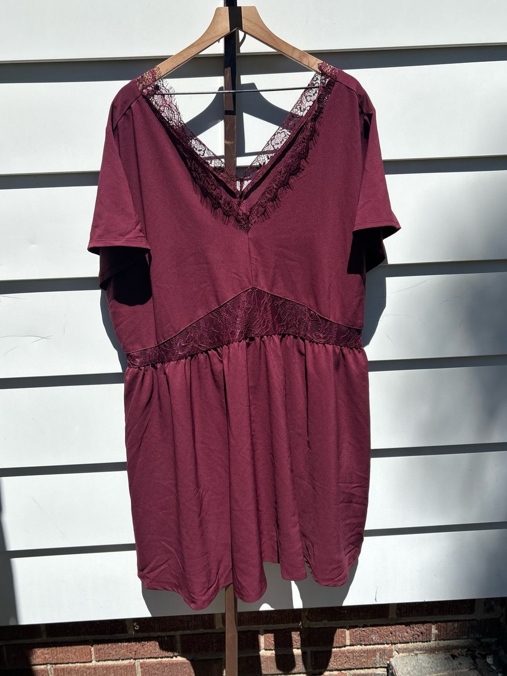 NWT TORRID burgundy lace trim v-neck dress size 26 babydoll mini flutter sleeves